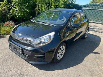 Kia Rio 1.2i van 2015 met 119000km TOPSTAAT GEKEURD beschikbaar voor biedingen