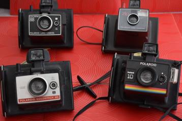 Polaroid Camera's 4 stuks van het type EE, beschikbaar voor biedingen