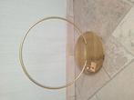 Metalen ring op houten voet, Hobby en Vrije tijd, Ophalen, Nieuw