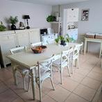 Tafel, kast, stoelen en bijzettafel, Enlèvement