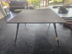 Laatste stuk vierkant Tafel uit showroom ( 8 stoelen ), Huis en Inrichting, Tafels | Eettafels, Ophalen, Zo goed als nieuw, Vierkant