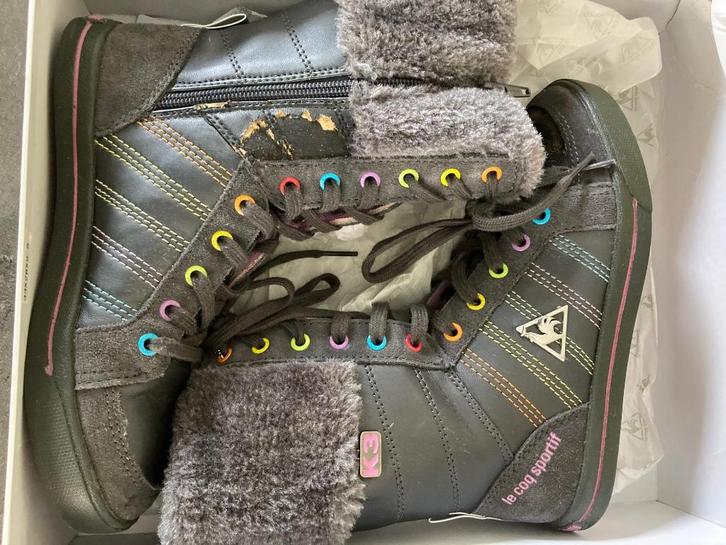 Maat 34 schoenen K3 winter Le coq sportif, met beschadiging, Kinderen en Baby's, Kinderkleding | Schoenen en Sokken, Zo goed als nieuw