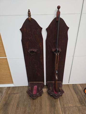 2 antieke geweerhouders prijs per stuk, Enlèvement