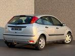 FORD FOCUS 1.6i *AUTOMATIC* • AIRCO • CARPLAY • GEKEURD VVK, Stof, Zwart, 4 cilinders, Electronic Stability Program (ESP)