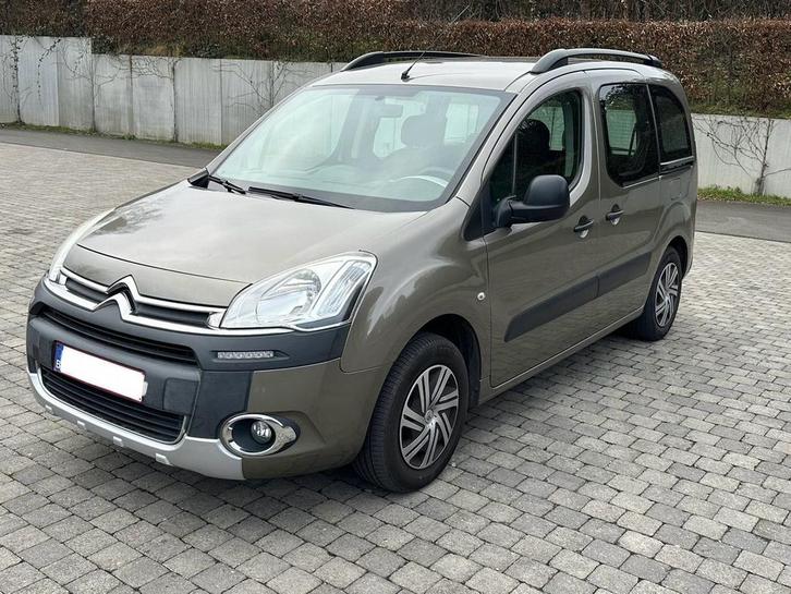 Citroen Berlingo Multispace 1.6HDi - 5 Place--ATT Remorque, Autos, Citroën, Entreprise, Berlingo, Diesel, Enlèvement