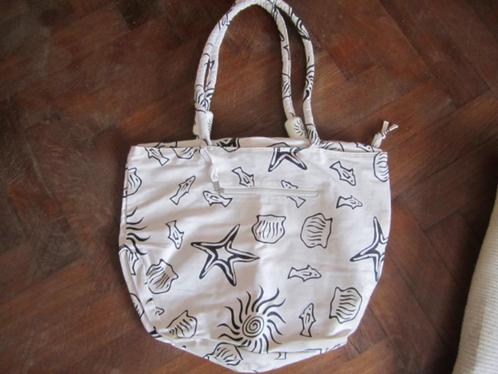Grote katoenen strandtas, Handtassen en Accessoires, Tassen | Damestassen, Zo goed als nieuw, Shopper, Wit, Ophalen of Verzenden