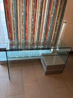 Tijdloos design glazen bureau – geen krassen, Huis en Inrichting, Ophalen, Zo goed als nieuw, Bureau