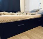 Day-bed w 2 drawers/2 mattresses, Huis en Inrichting, Slaapkamer | Bedden, Verstelbaar, Bruin, Tweepersoons, Ophalen of Verzenden