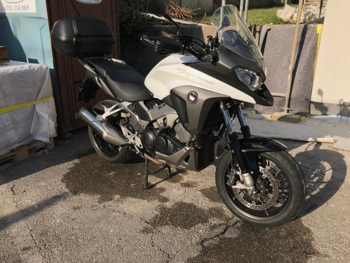 VRF800x Crossrunner, Motoren, Motoren | Honda, Particulier, Toermotor, meer dan 35 kW, 4 cilinders, Ophalen