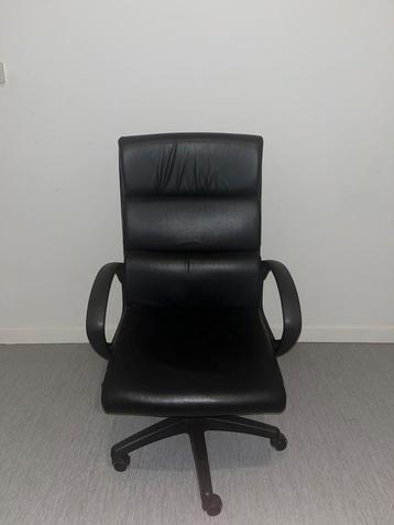 Chaise de bureau beschikbaar voor biedingen