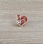 PIN - ST GERMAIN DU BOIS - FOOTBALL - VOETBAL, Verzenden, Gebruikt, Sport, Speldje of Pin