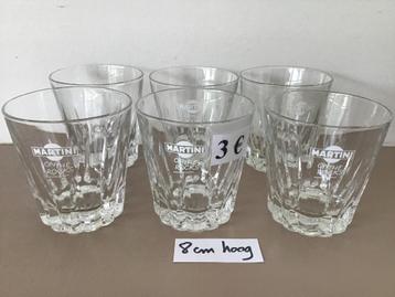 20 tal setjes van 6 gelijke aperitief glazen beschikbaar voor biedingen