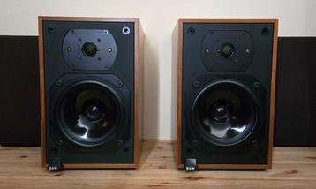 B&w DM12 boekenplank speakers beschikbaar voor biedingen
