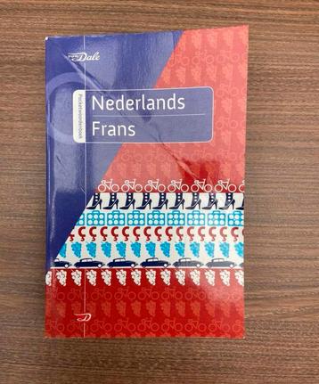Van Dale Nederlands - Frans beschikbaar voor biedingen