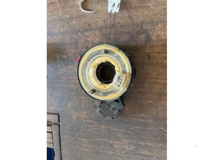 Ressort tournant airbag d'un Volkswagen Golf Plus, Autos : Pièces & Accessoires, Électronique & Câbles, Volkswagen, Utilisé, 3 mois de garantie