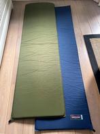 2 matelas gonflables autogonflables, Caravanes & Camping, Matelas pneumatiques, Enlèvement, Pompe intégrée, Comme neuf, 1 personne