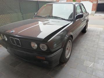 BMW 318is E30 Baby M3