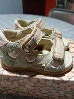 Sandaaltjes Stones and bones 20, Kinderen en Baby's, Ophalen, Zo goed als nieuw