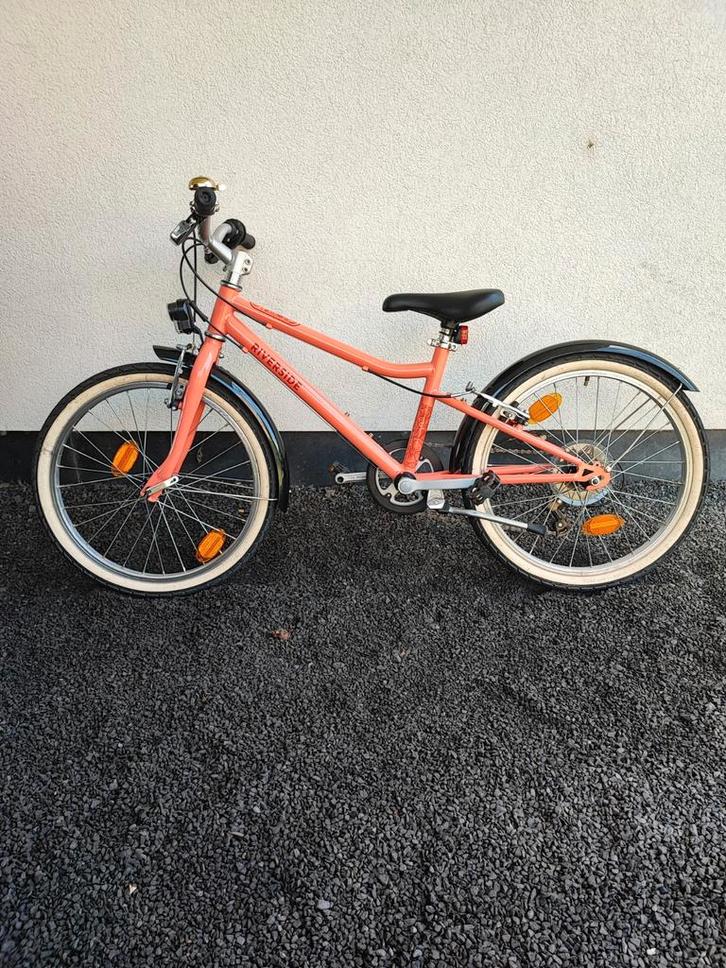 BTWIN
Hybridefiets Riverside 500 20 inch 6-9 j, Fietsen en Brommers, Fietsen | Kinderfietsjes, Nieuw, 16 tot 20 inch, Ophalen