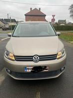 Touran 7 places boîte dsg auto  2014, Auto's, Automaat, Euro 5, 1600 cc, Adaptieve lichten