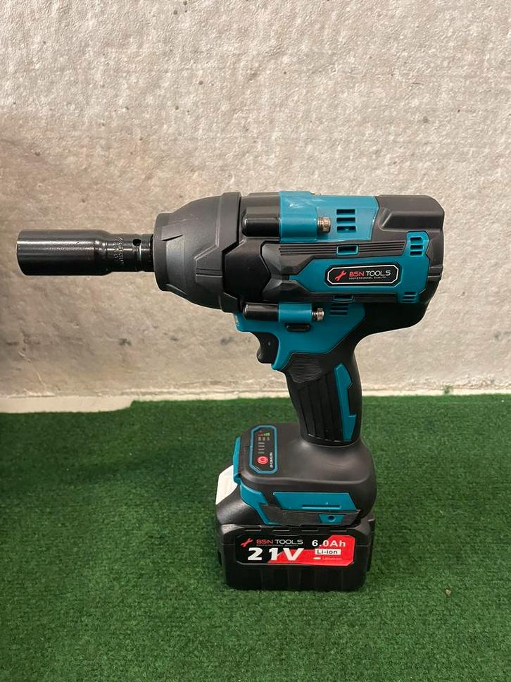 Nieuwe BSN tools 800Nm slagmoersleutel met 2 accu’s, Auto diversen, Autogereedschap, Nieuw, Ophalen