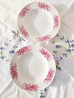 Assiettes vintage fleurs🌷 ( Fabrication allemande), Antiquités & Art, Enlèvement ou Envoi