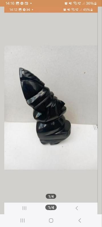 Statue en obsidienne dorée, Enlèvement ou Envoi