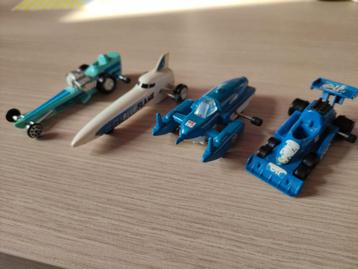 4 TOMY voertuigjes beschikbaar voor biedingen