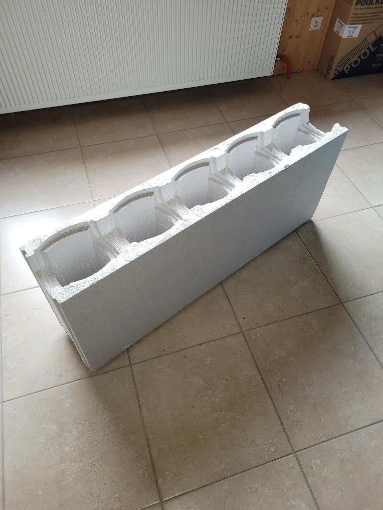 Stenen zwembad, Ophalen