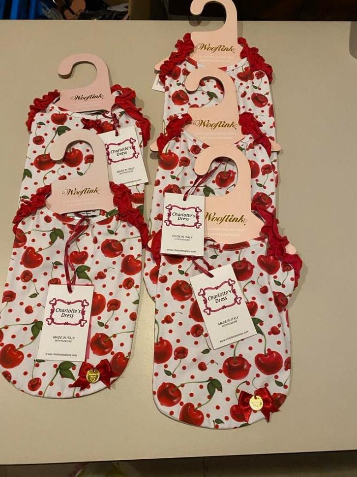 Prachtige bloesjes van boetiekmerk aan outletprijsje !, Animaux & Accessoires, Vêtements pour chiens, Neuf, Chemise de chien, Enlèvement ou Envoi