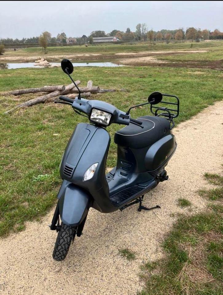 Nette Riva - A klasse - Topstaat, Fietsen en Brommers, Scooters | Overige merken, Zo goed als nieuw, Klasse A (25 km/u), Benzine