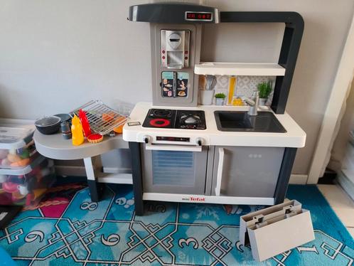 Smoby keuken verstelbaar in hoogte. Enkel ophalen, Kinderen en Baby's, Speelgoed | Speelkeukens, Zo goed als nieuw, Ophalen