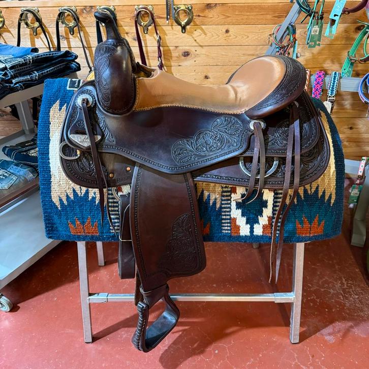 Western zadels tweedehands zeer goede staat, Dieren en Toebehoren, Paarden en Pony's | Zadels, Gebruikt, Western, Ophalen