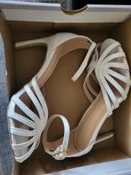 Witte bruiloftschoenen, Ophalen, Zo goed als nieuw