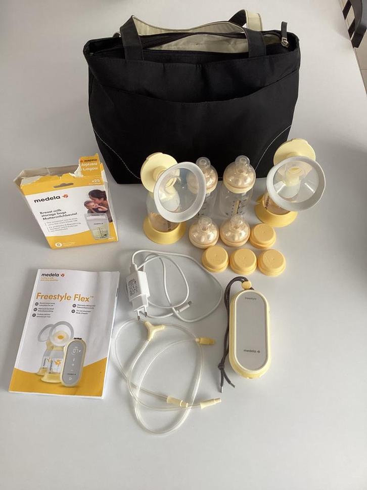 Medela borstkolfapparaat, Kinderen en Baby's, Babyvoeding en Toebehoren, Zo goed als nieuw, Borstkolf, Ophalen of Verzenden