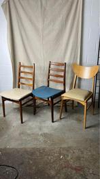 Veel verschillende vintage stoelensets, Huis en Inrichting, Stoelen, Hout, Vijf, Zes of meer stoelen, Ophalen of Verzenden, Zo goed als nieuw