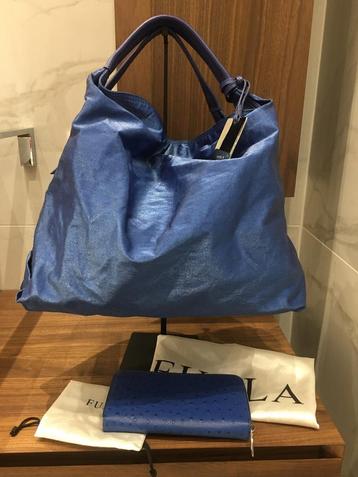 Furla tas en portemonnee set beschikbaar voor biedingen