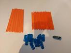 Hot Wheels Straight Track met auto, Kinderen en Baby's, Speelgoed | Racebanen, Gebruikt, Onderdelen, Zelf te bouwen, Ophalen of Verzenden
