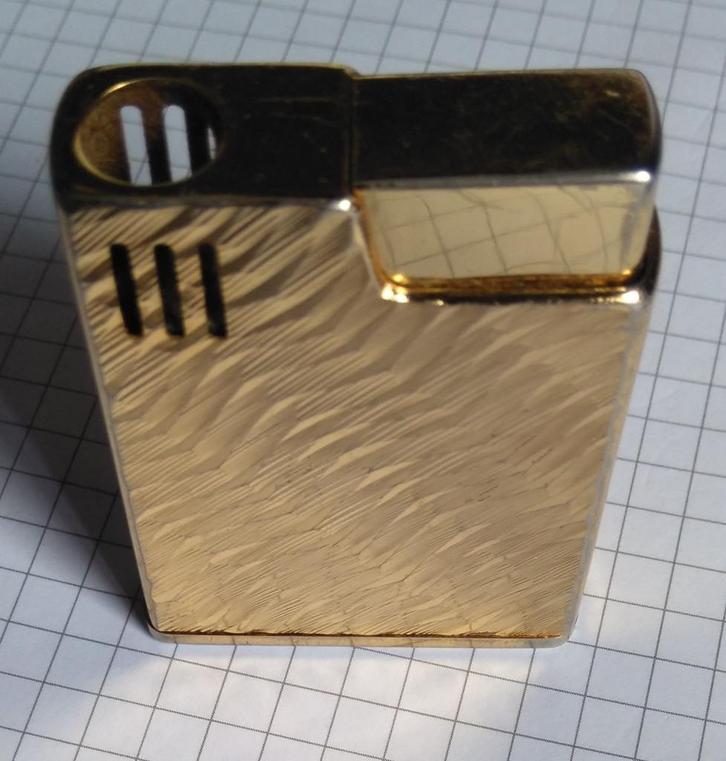 Aansteker – Sarome – SP-V - Op gas, Verzamelen, Rookartikelen, Aanstekers en Luciferdoosjes, Gebruikt, Aansteker, Ophalen of Verzenden