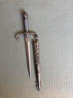 Decoratieve dolk, Verzamelen, Ophalen