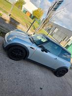 Te Koop: Mini Cooper 2004 – Benzine
259.000 km | Goed onderh, Cuir, Achat, Boîte manuelle, Noir