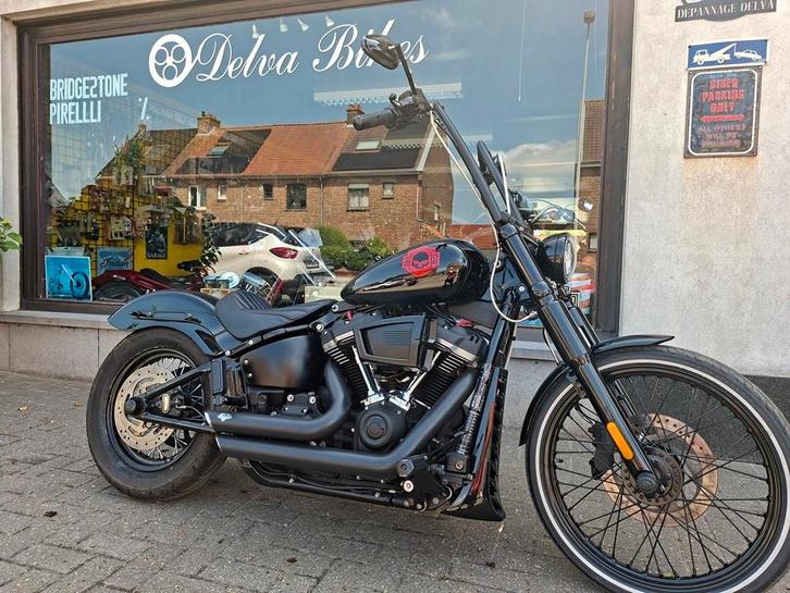 Harley FXBB Streetbob - 2018 - 29773 km, Motos, Motos | Harley-Davidson, Entreprise, Chopper, plus de 35 kW, 2 cylindres, Enlèvement