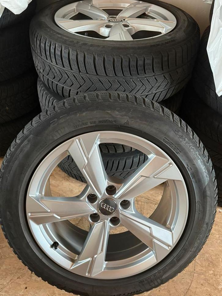 Originele winterbanden op alu velg Audi A6, Auto-onderdelen, Banden en Velgen, Band(en), Winterbanden, 18 inch, 225 mm, Personenwagen