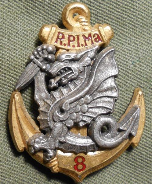 FRANCE / PARA / Breloque 8em RPIMA., Collections, Objets militaires | Général, Marine, Envoi