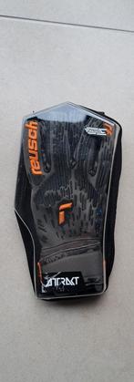 Keepershandschoenen Reusch, Sport en Fitness, Voetbal, Ophalen of Verzenden, Gebruikt, Handschoenen