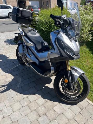Honda xadv 750 beschikbaar voor biedingen