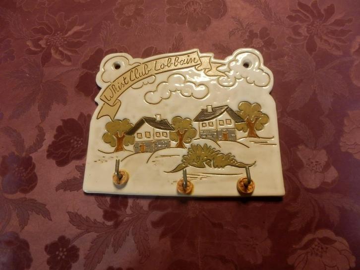 -68- plaque porte clés  - poterie lardinois -, Huis en Inrichting, Woonaccessoires | Wanddecoraties, Zo goed als nieuw, Ophalen of Verzenden