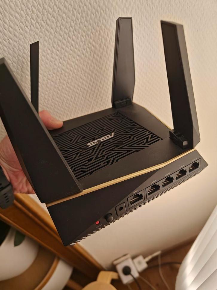 Routeur Wifi 6 Asus RT-AX92U, Computers en Software, Routers en Modems, Gebruikt, Router, Ophalen of Verzenden