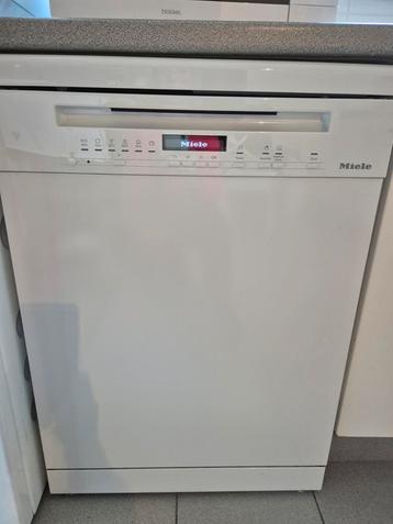 Miele vaatwasser  beschikbaar voor biedingen