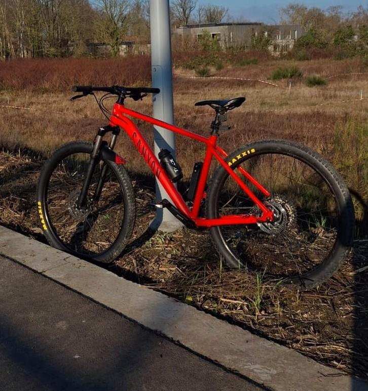 Canyon 7    2025, Fietsen en Brommers, Fietsen | Mountainbikes en ATB, Ophalen